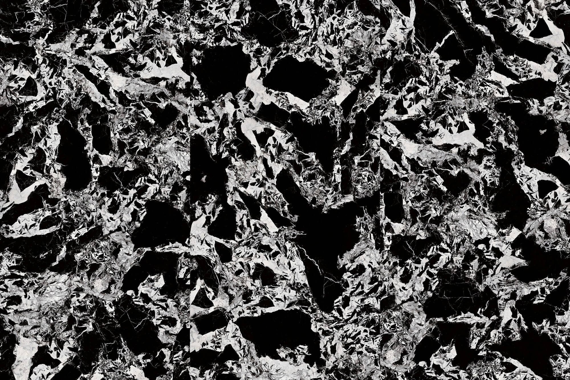 Napoleon Black sintered stone detail